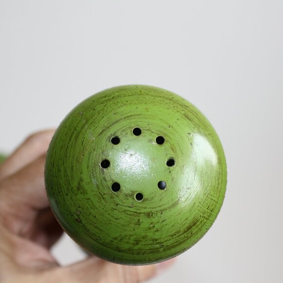 Vintage Italian Florentine Lacquered Green Gold Pepper Mill and Salt shaker SET - Picture 9 of 9